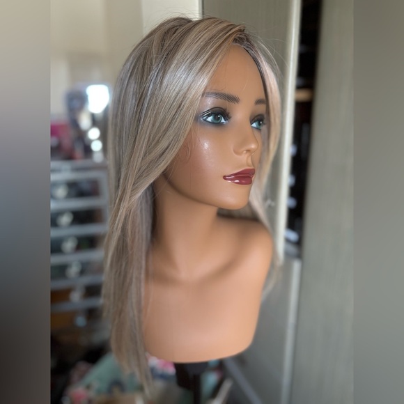 Belle tress “London” wig in color “Raw sugar blonde New city collection - Picture 1 of 4